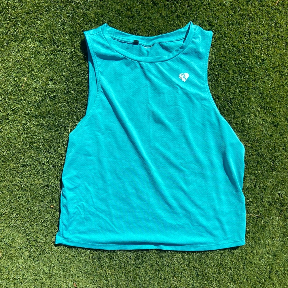 Women’s Best light blue top